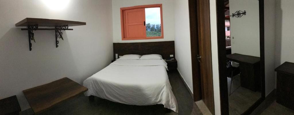 Hotel Saval Jerico Pokoj fotografie